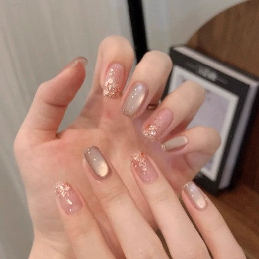 Kunstnägel Im Eleganten Glitzer-Finish Karnz