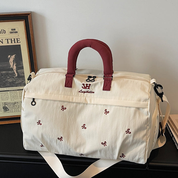 Stylische bestickte Reisetasche