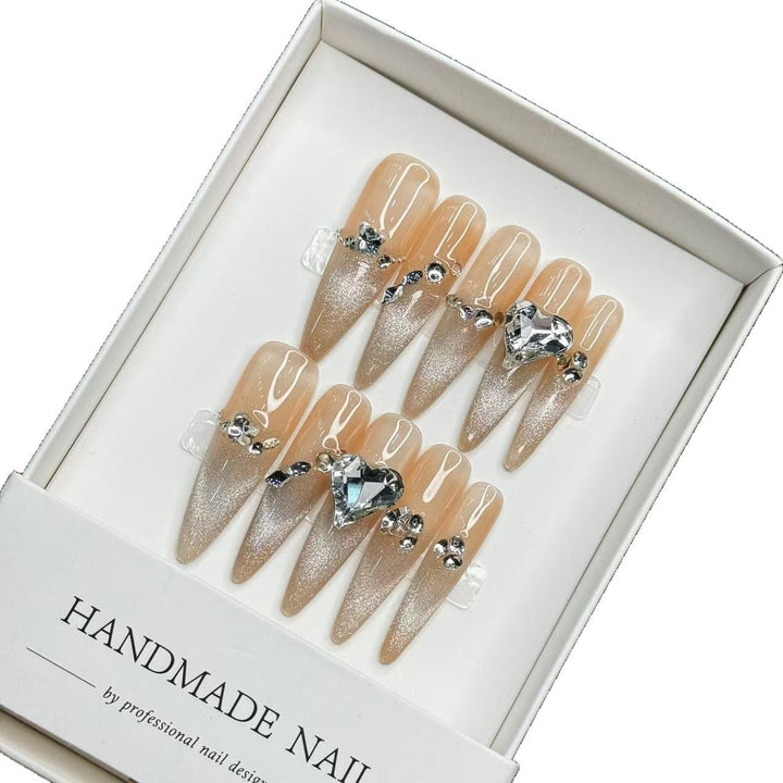 Stiletto Press-On Nagelkunstset mit Strassakzenten