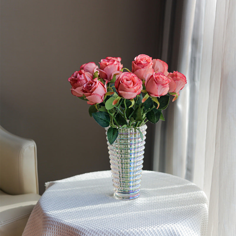 Künstlicher Rosenstrauß