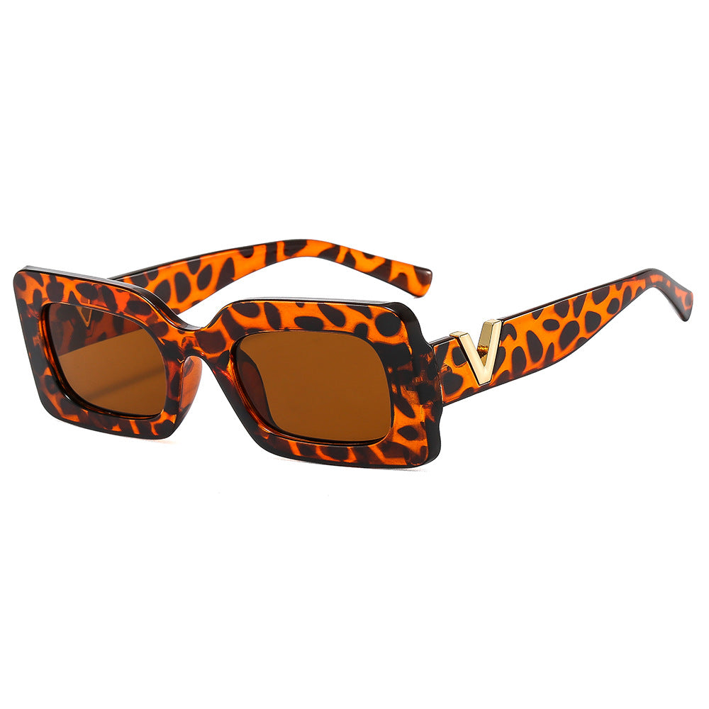 Damen Stylische oversized Sonnenbrille mit einzigartigem Rahmen Karnz