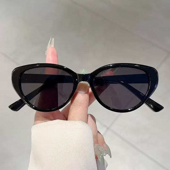 Moderne quadratische Sonnenbrille Karnz
