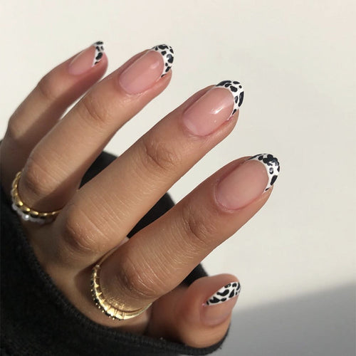 Künstlerischer Leopard-Print Französischer Tipp Aufklebenägel Karnz