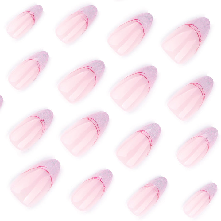 Kunstvolle Stiletto-Nägel mit Glitzer- und Ombre-Design Karnz