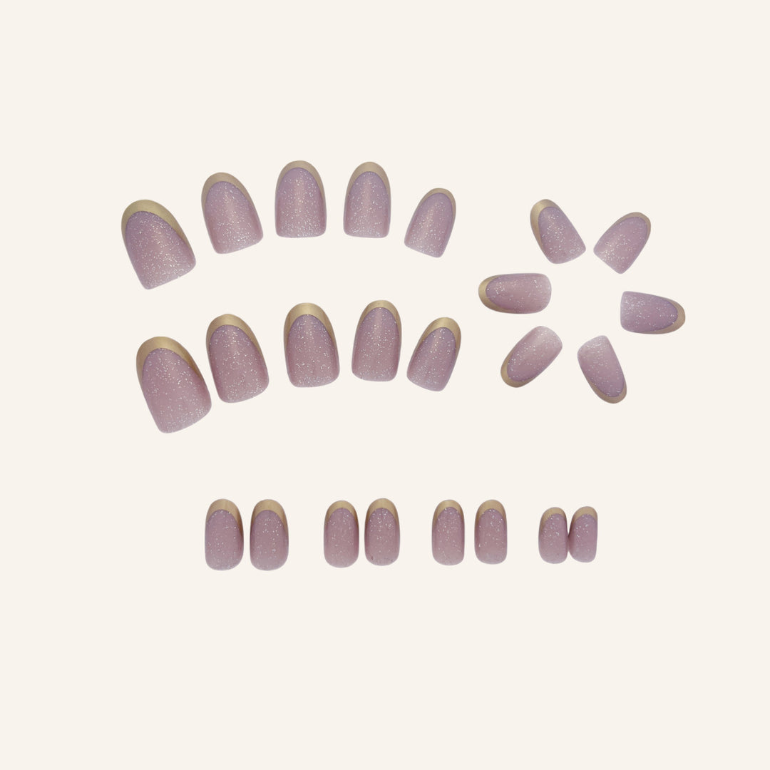 Elegante Nagelkunst Karnz