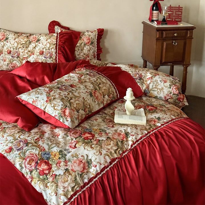 Romantisches Bettwäsche-Set aus Baumwollsatin mit Volant und Blumenjacquard