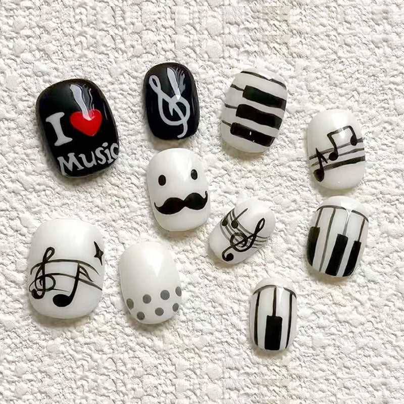Verspieltes Künstlerisches Nagelkunst Design Set Karnz