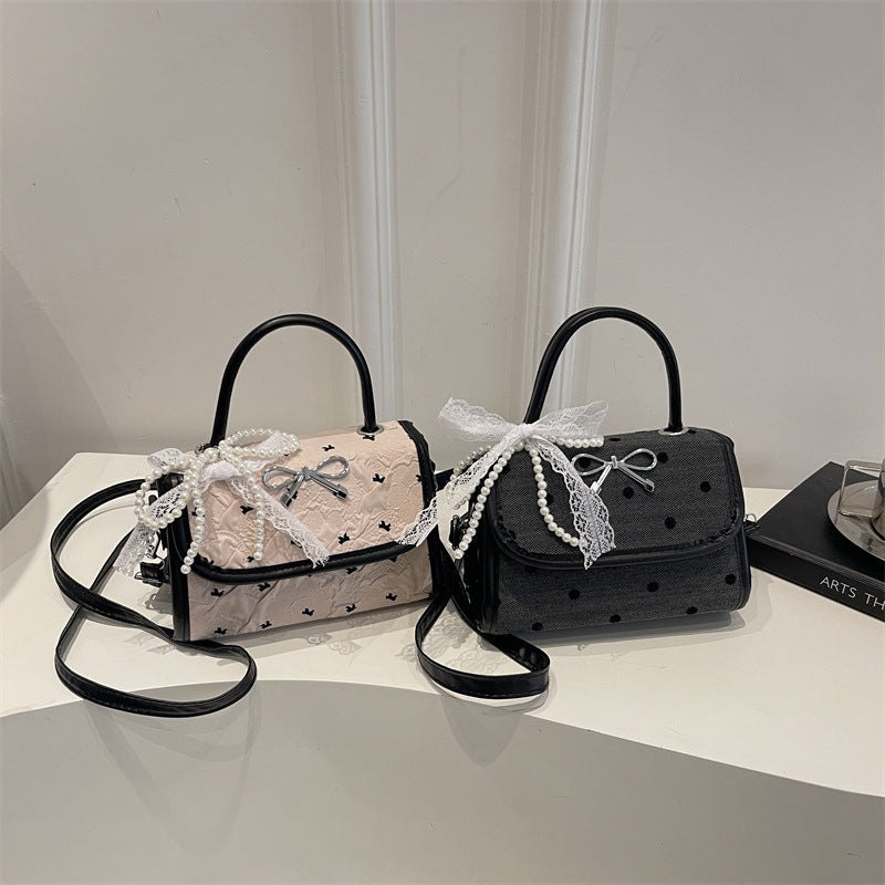 Dekorative Mini-Handtasche