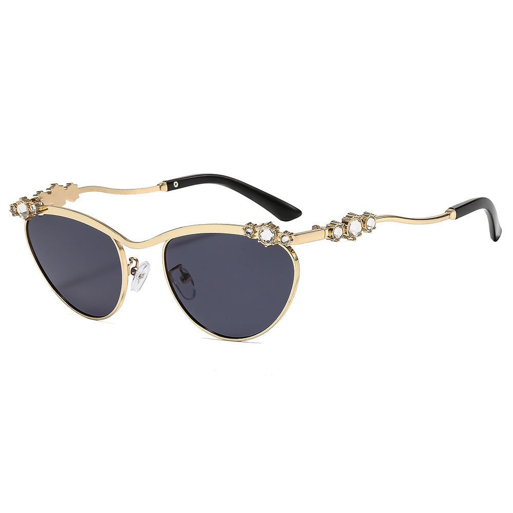 Damen Designer-Sonnenbrille mit funkelnden Details Karnz