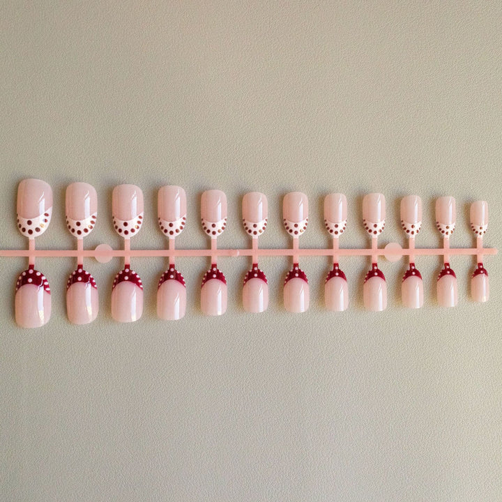 Kreatives French Tip Nagelkunst-Set