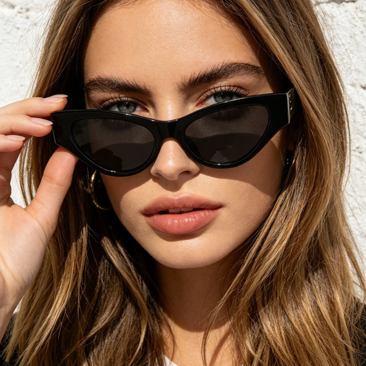Damen Cat-Eye Sonnenbrille mit elegantem, transparentem Rahmen und UV-Schutz Karnz