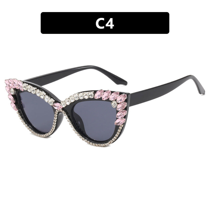 Damen extravagante Cat-Eye Sonnenbrille mit funkelndem Strassbesatz Karnz