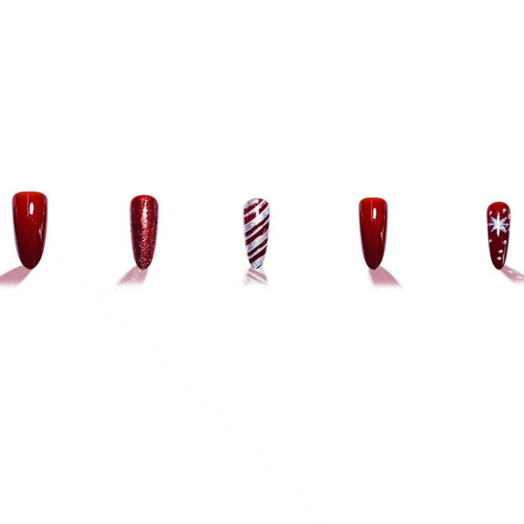 Festliche Feiertags-Stiletto-Nagelkunst Karnz