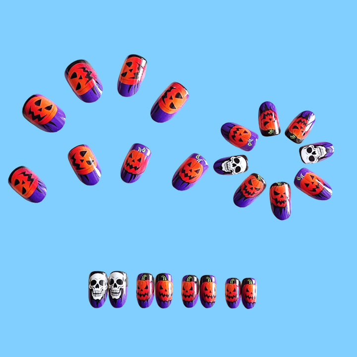 Kunstnagelset mit Halloween-Motiv Karnz