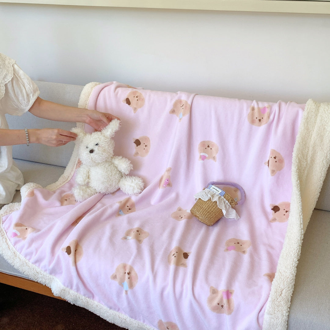 Wendbare Flauschdecke mit Cartoon-Katzenmotiv und Teddyfutter