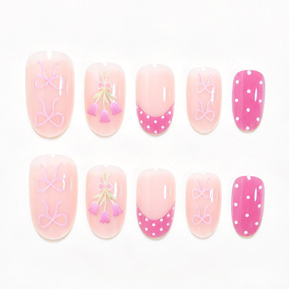 Künstlerisches Florales Nagelkunst Design Karnz