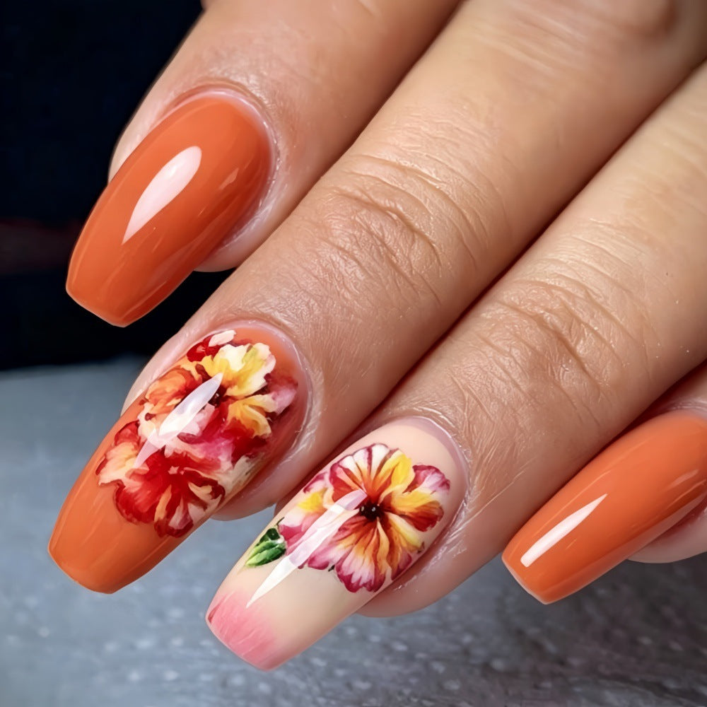 Kunstnägel mit Floralem Tropfen-Design Karnz