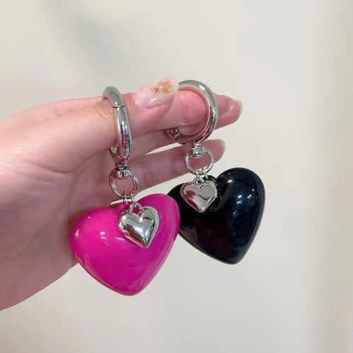 Herzförmiger Charm Schlüsselanhänger Karnz