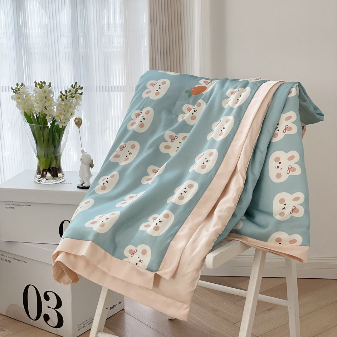 Kinder-Bettwäscheset aus Baumwollsatin mit verspieltem Safari-Tierprint und kontrastierter Saumkante