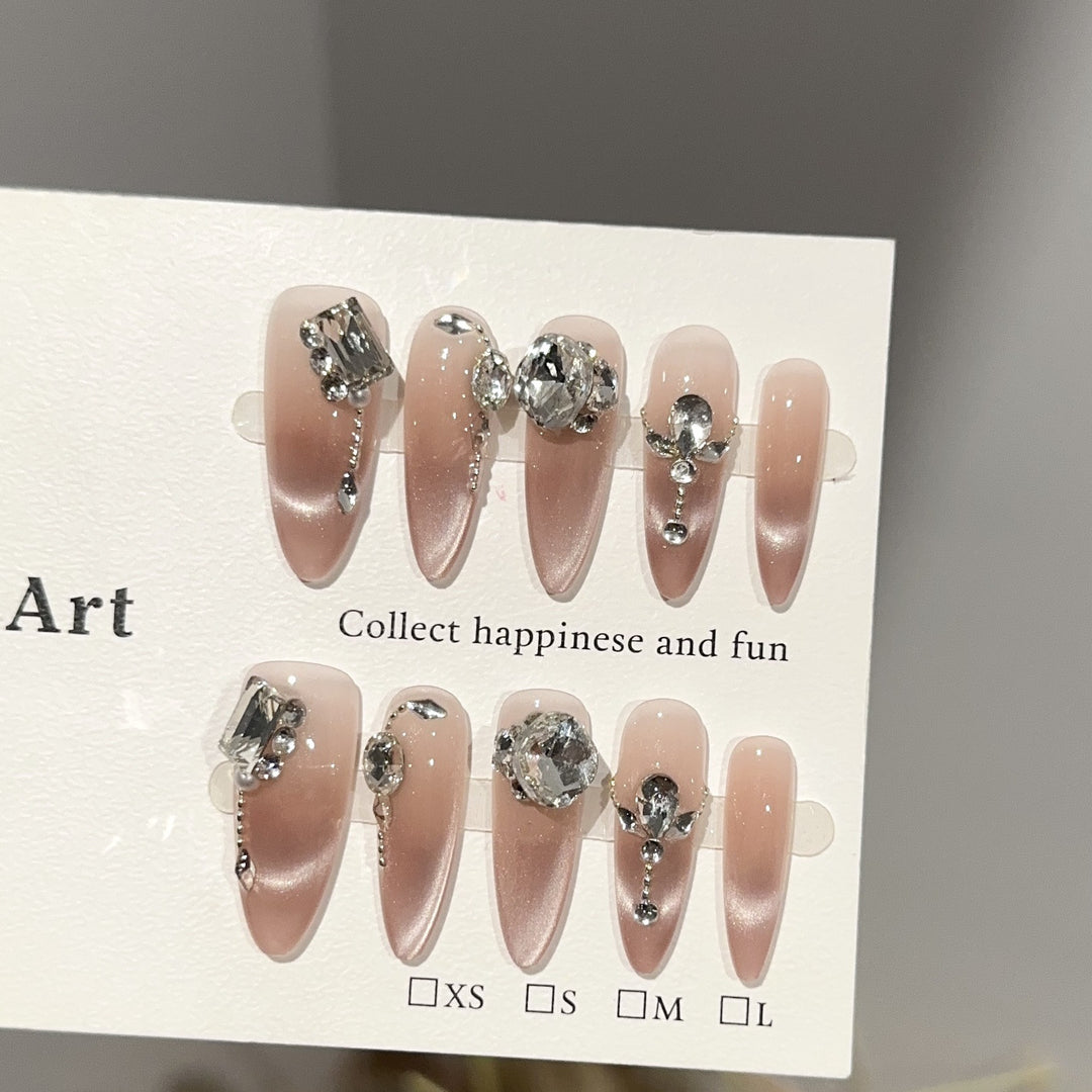 Glamouröse, mit Kristallen verzierte Press-On-Nägel Set