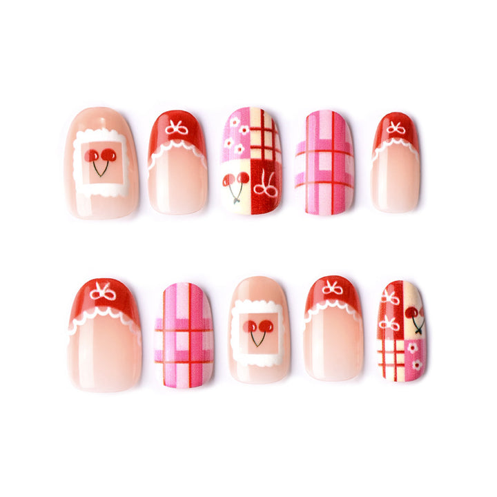 Künstlerisches Urlaubs-themed Press-On Nageldesign Karnz