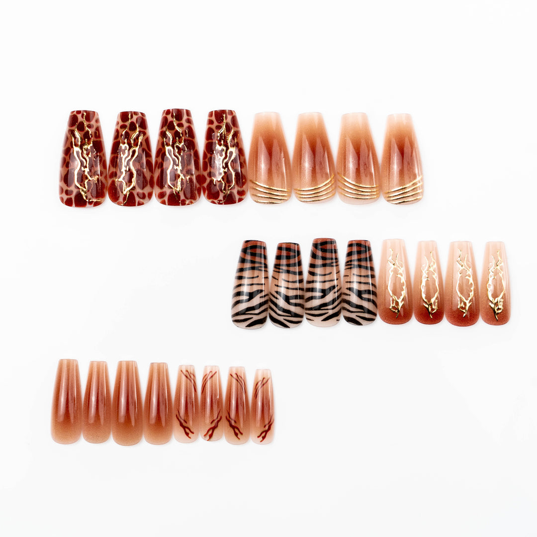 Künstliche Nail Art Nägel Karnz