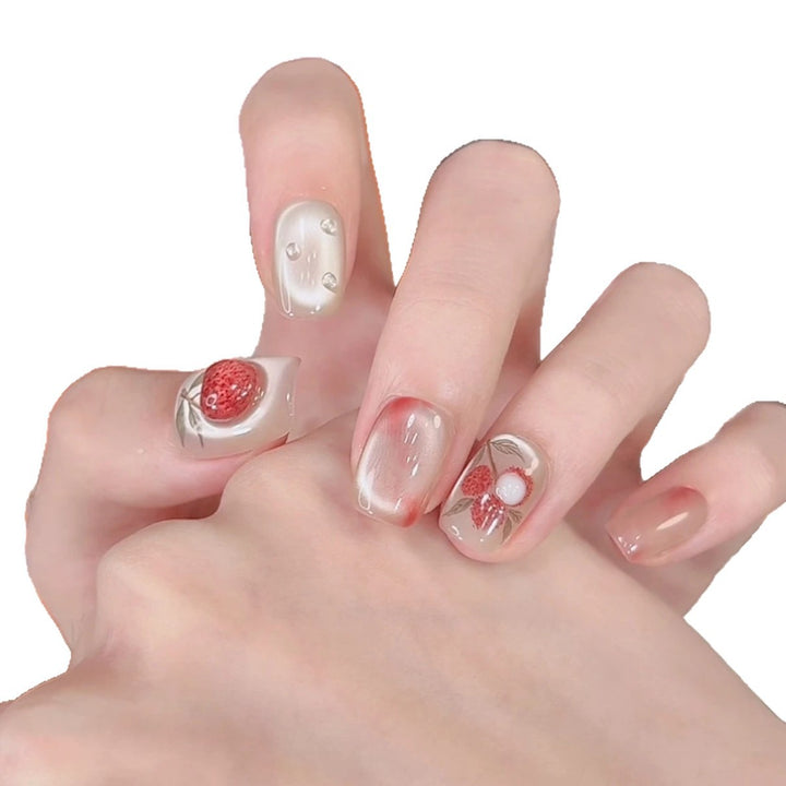 Künstlerisches Floral-Nageldesign Karnz