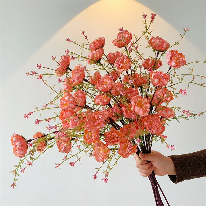 Dekorative Blumenstrauß für die Innenraumdekoration