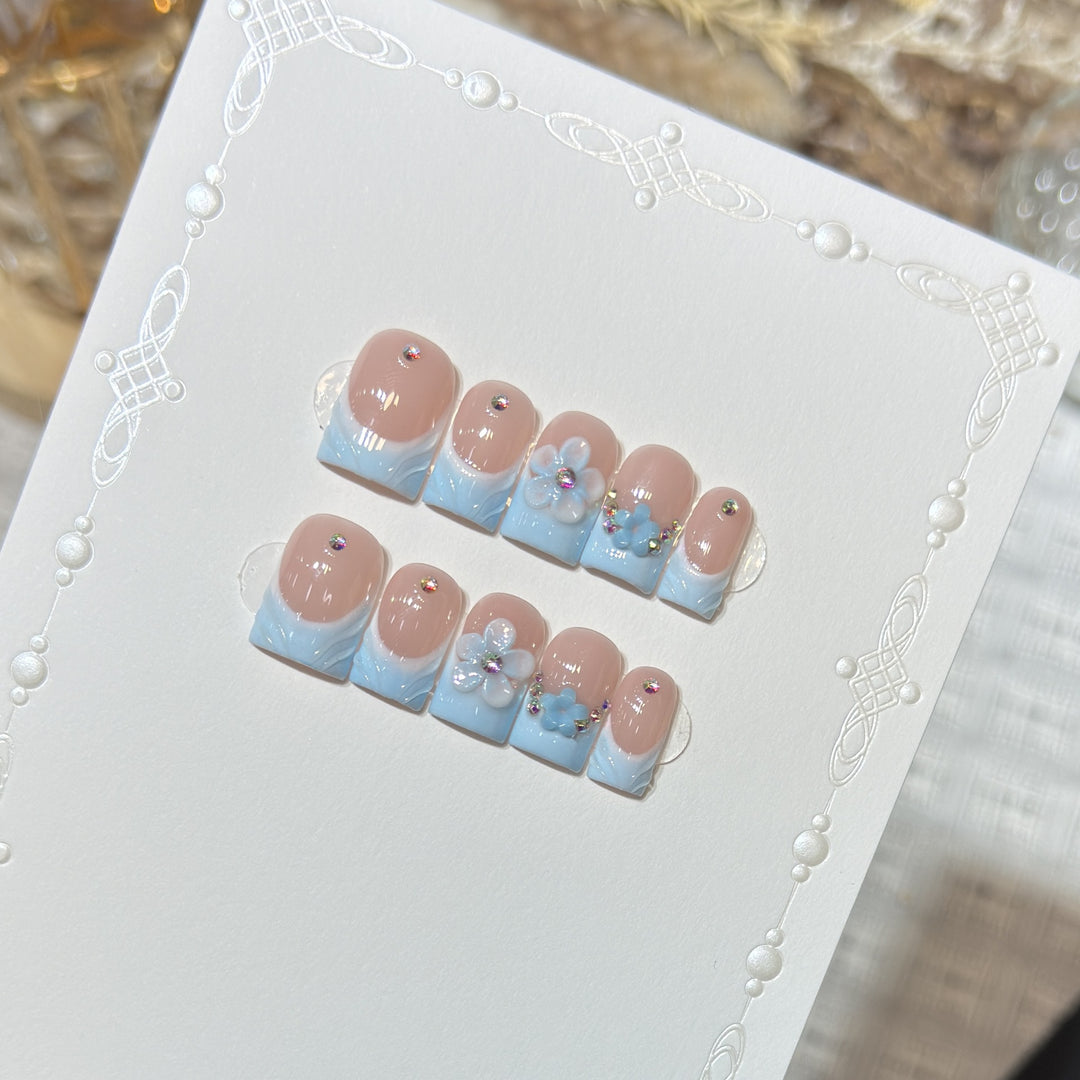 Floral Fantasy Press-On Nail Art Set Karnz