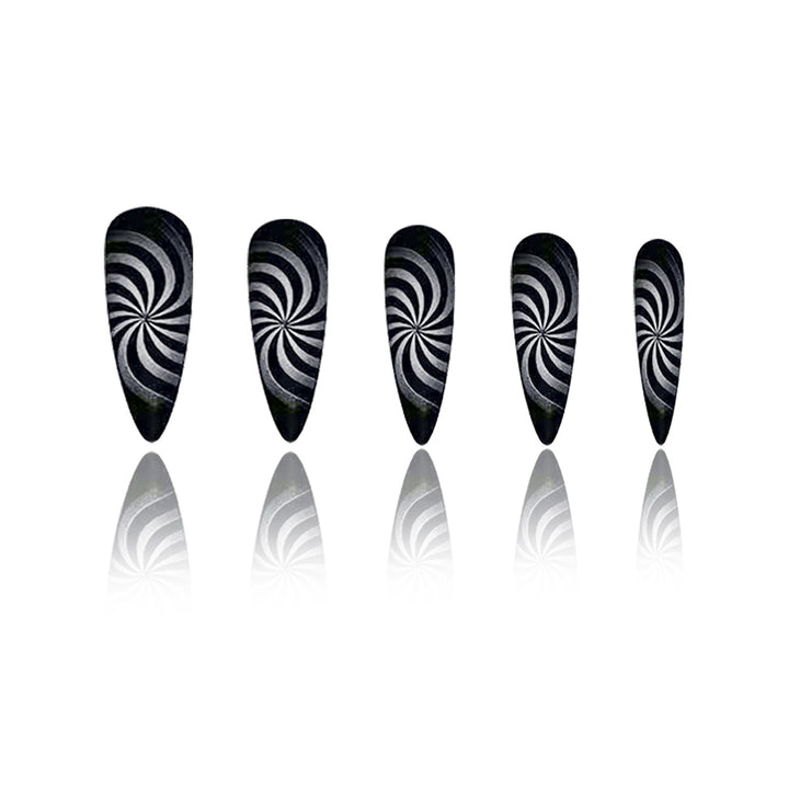 Künstlerisches Spiralmuster Nagelverlängerungen Karnz