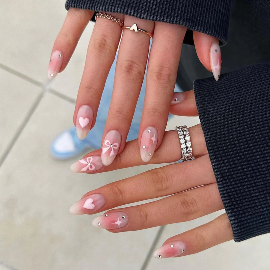 Nagelkunst-Set mit kreativen Designs Karnz