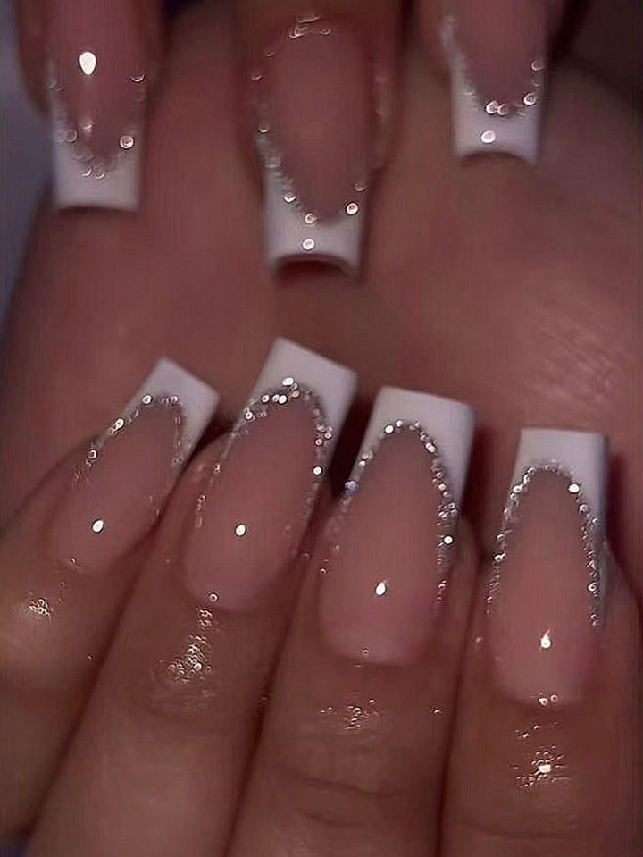 Artisan Dekorative Nagelspitzen Karnz