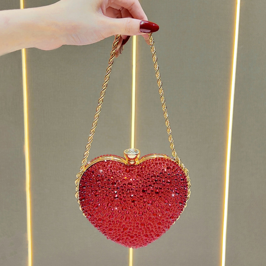 Herzförmige Strass-Abendtasche