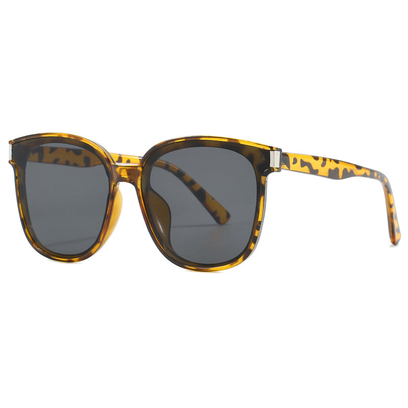 Damen stylische Sonnenbrille mit modischem Design Karnz