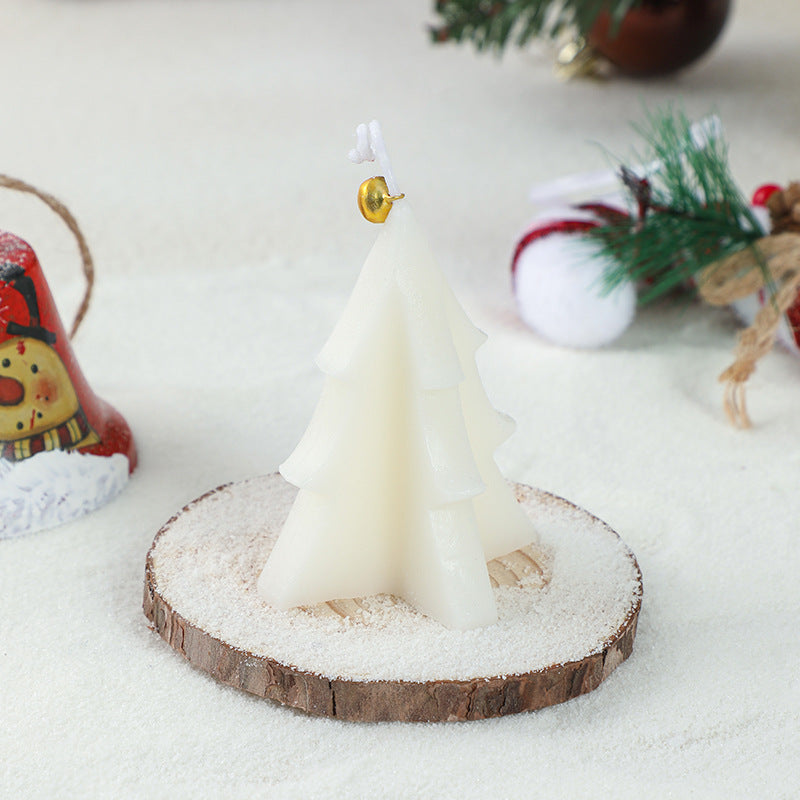 Weihnachtsbaumförmige hängende dekorative Sojawachskerze mit Sternenaufsatz
