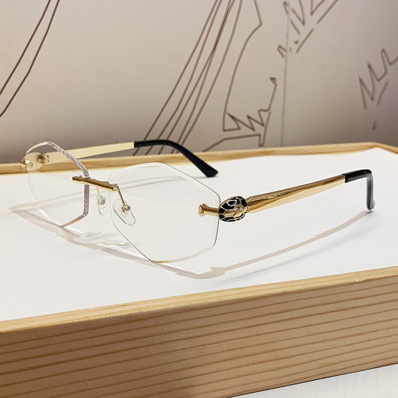 Damen Designer Sonnenbrille mit hexagonalem Rahmen und goldenen Akzenten Karnz
