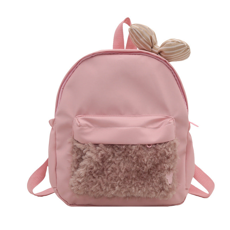 Plüsch Rucksack mit Hochwertiger Oberflächenstruktur Karnz