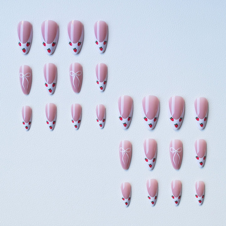 Erdbeer Design Acryl Nagelkunst Set