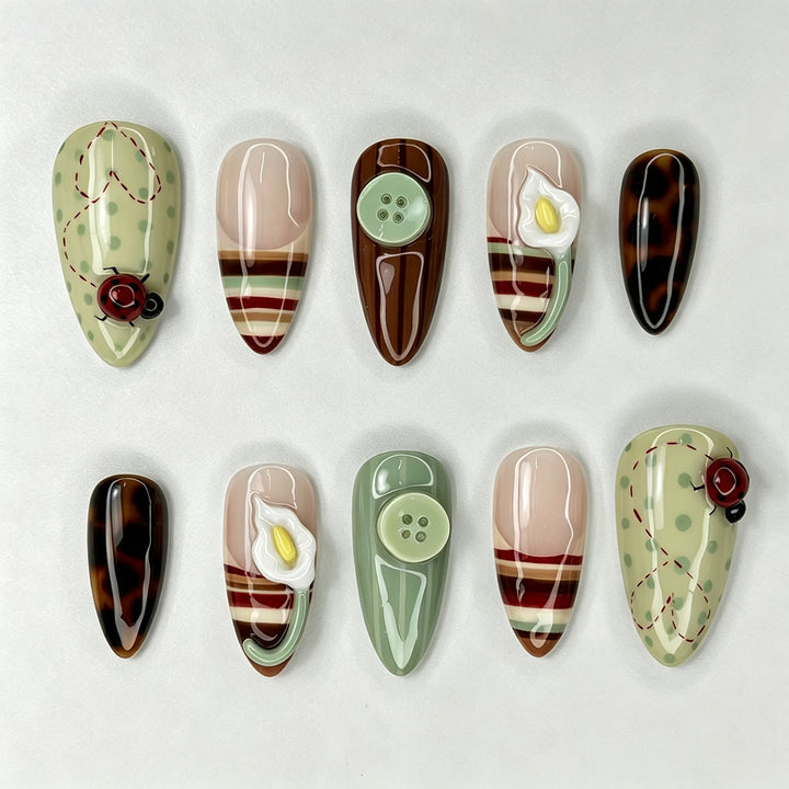 Künstlerisch Handgemalte Press-On Nagelkunst Karnz