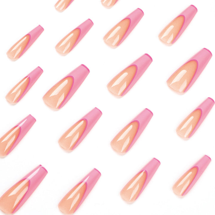 Künstliche Nagelverlängerungen mit modernem Ombre-Design Karnz