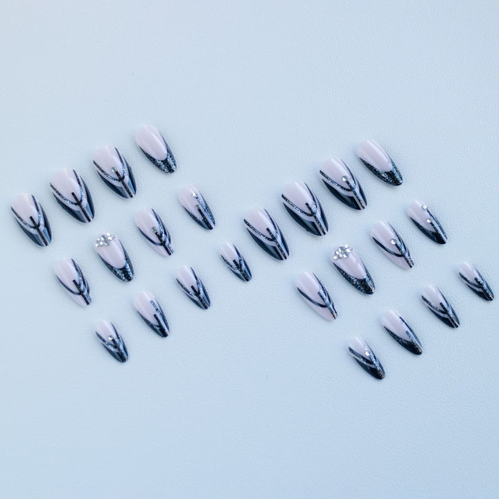 Glamouröse Stiletto Nagelkunst
