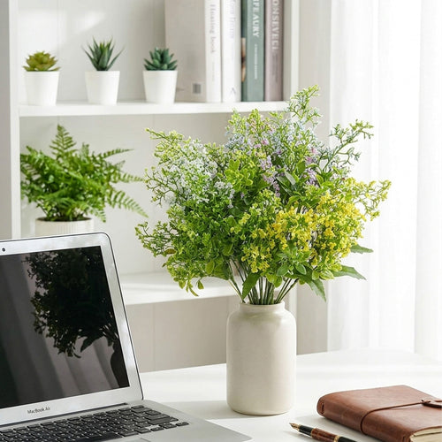 Dekorative Blumenanordnung