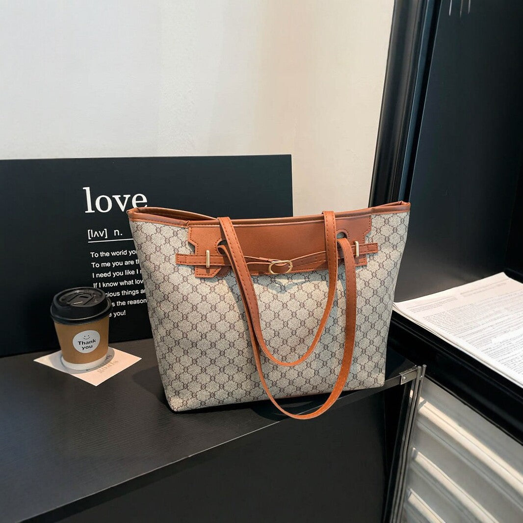 Elegante monogrammierte Tragetasche  1791041041
