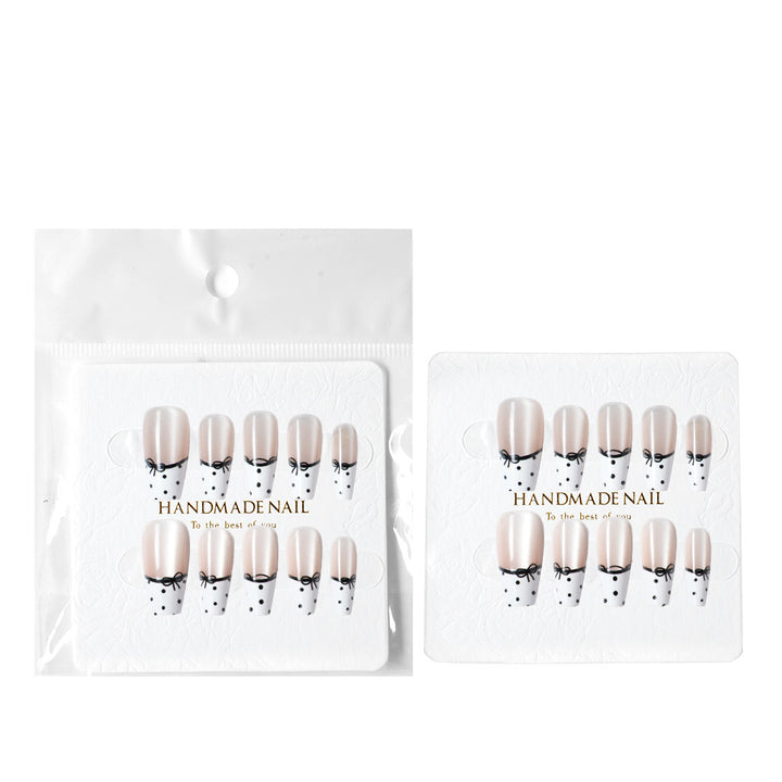 Elegantes Designer Press-On-Nagelset Karnz