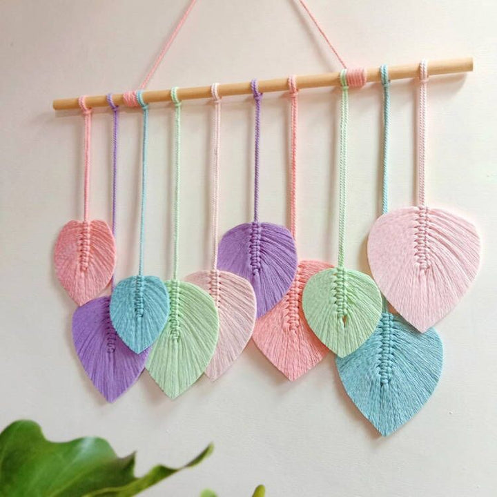 Woven Heart Wandbehang Karnz