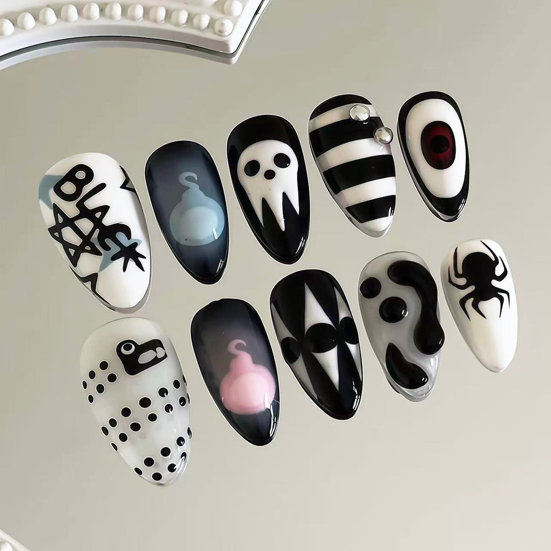 Theatrale Halloween-Themen Press-On Nagelkunst Set