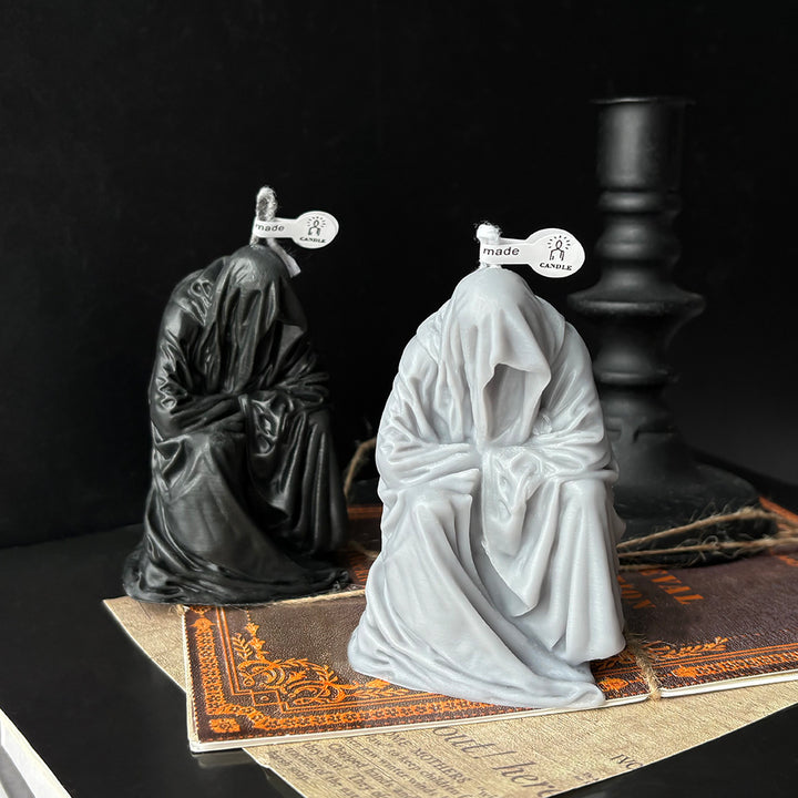 Künstlerischer skulpturaler Kerzenhalter