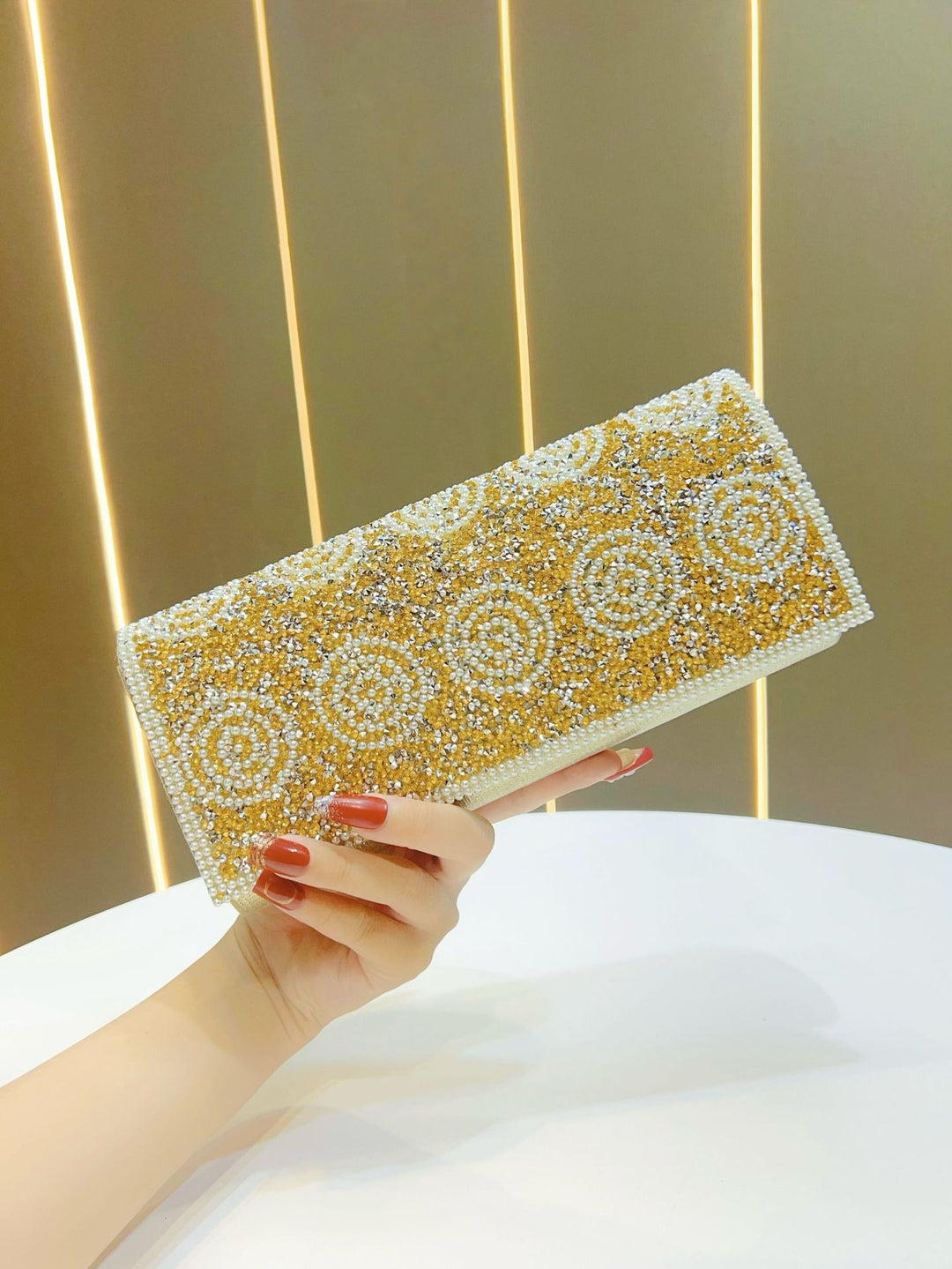 Beadete Abendclutch
