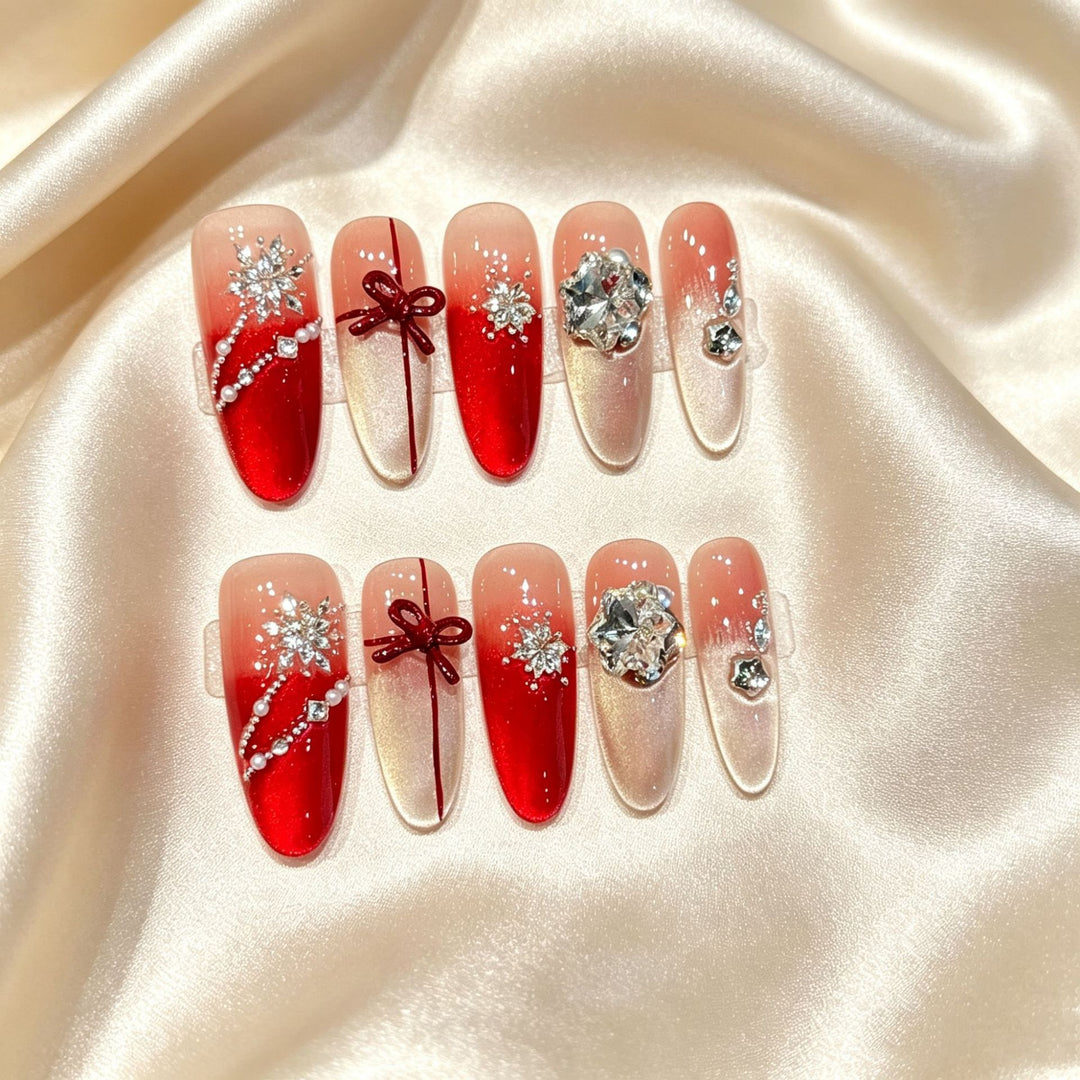 Elegantes Dekoratives Press-On Nagelkunst Set