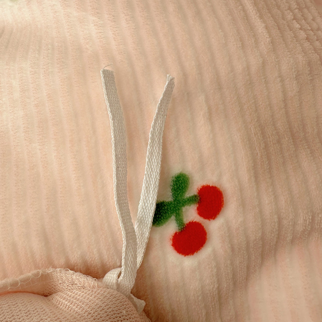 Gemütliches Floral gesticktes Bettbezugset